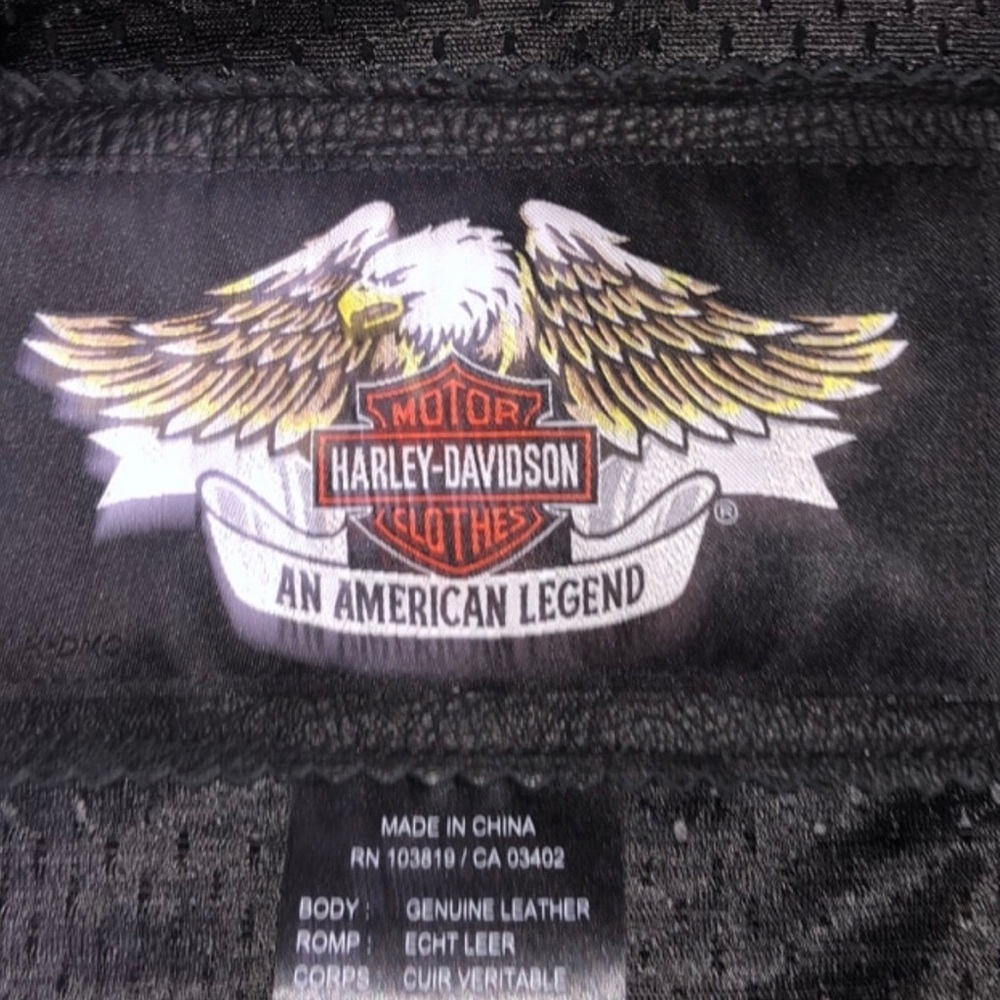 Like New! Harley-Davidson Women’s Leather Jacket - Picture 3 of 8
